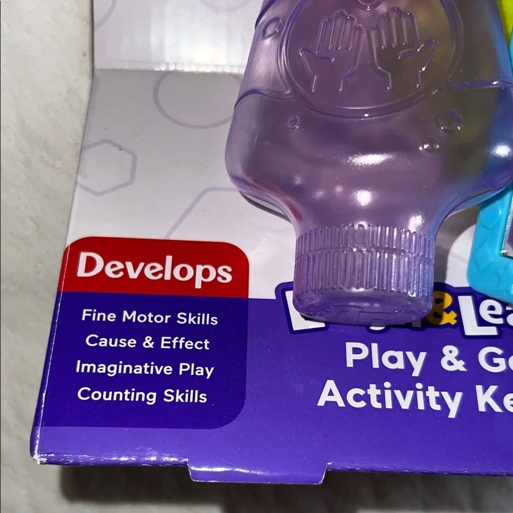 Fisher-Price Colorful Play & Go Keys